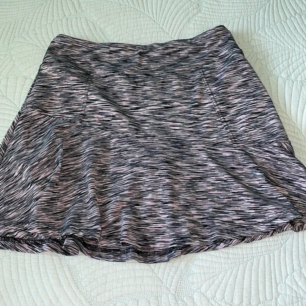 Women’s GGblue luxe sport active golf skirt with built in shorts with pocket S